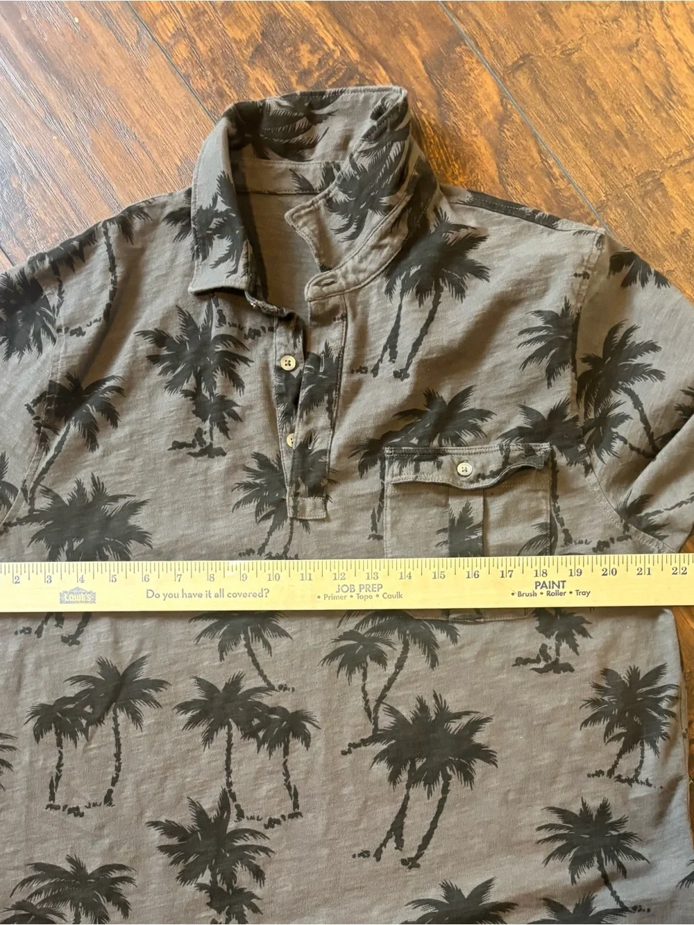 J. Crew Men's Grey Casual Polo Tropical Palm Tree Print Pocket Front